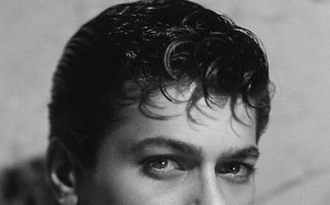 Tony Curtis