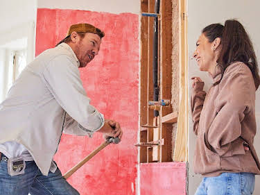 02:00: Fixer Upper: The Castle | Sixx | 6/10 2026