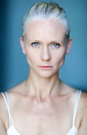 Sabine Crossen as 