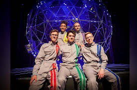 The Crystal Maze: Well Read and Underfed