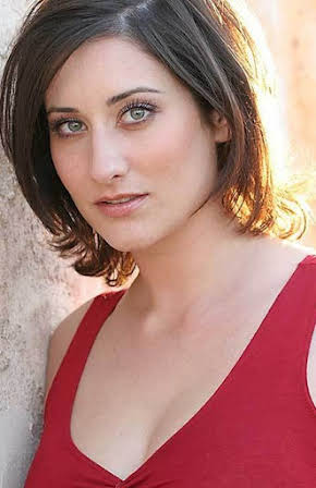 Leonora Pitts as 