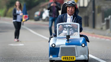 1:00 PM: Red Bull Soapbox Race (S3 E1) (S3) | Dave | 12/30 2025