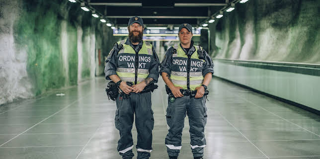 00:05: T-banen Stockholm (S7 E14) (S7) | MAX | 12/11 2025