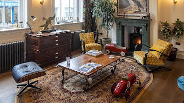 05:45: Documental Reformas Extraordinarias De George Clarke T2 | LA 2 | 12/5 2025