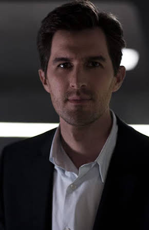 Joseph Kosinski as Director