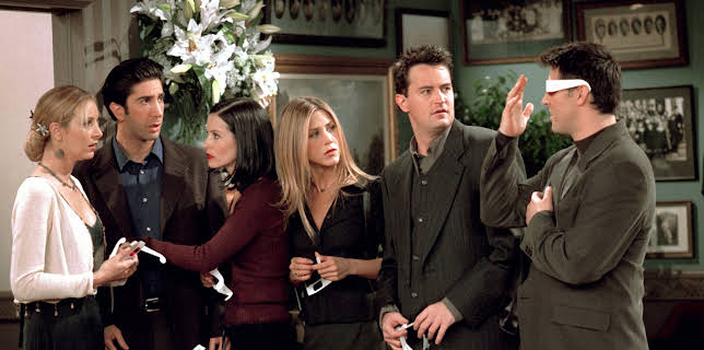 15:25: Friends (S5 E13) (S5) | TV3 | 12/8 2025