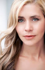 Heather Beers as Ellie