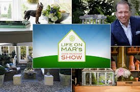 Life on Mar's: The Home Makeover Show: Media Room and En Suite Kitchenette & Bath