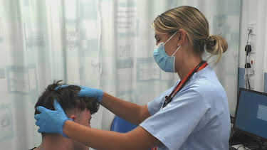 12:05 AM: 24 Hours in A&E | Channel 4 | 2/6 2026