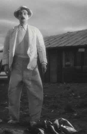 Édouard Delmont as 