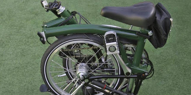 4:30 PM: How It's Made (S15 E8) (S15) | Discovery Channel | 3/25 2026