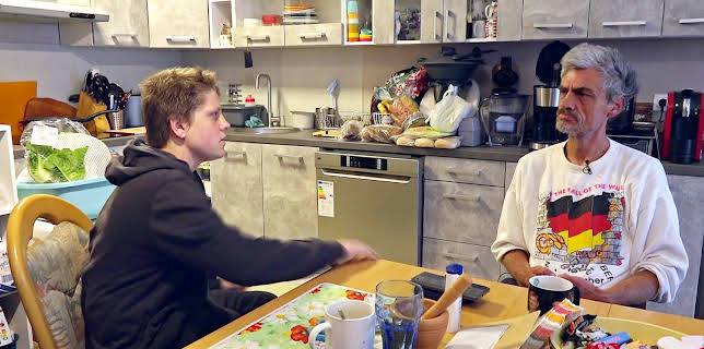 15:00: Hartz und herzlich - Tag für Tag Benz-Baracken | RTL 2 | 1/8 2026