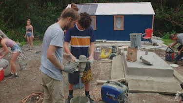 12:00 PM: Building Off The Grid (S4) | Discovery Channel | 4/1 2026