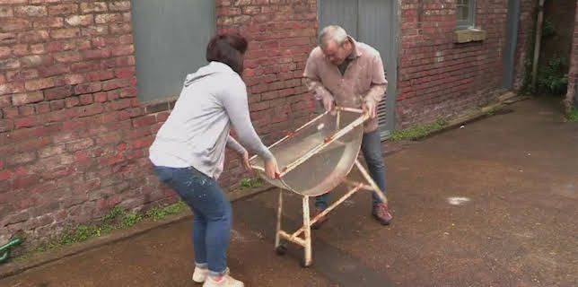 1:10 PM: Find It, Fix It, Flog It | Channel 4 | 11/4 2025