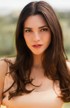 Stephanie Pearson as 