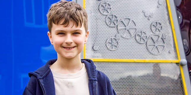 10:40 AM: The Dengineers (S6) | CBBC | 12/4 2025