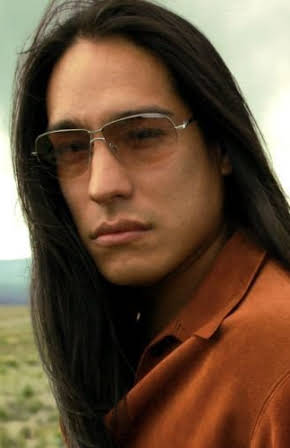 Michael Spears as Biscuit