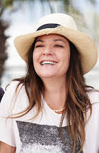 Lynne Ramsay som Director