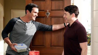 3:30 PM: Modern Family | E4 | 7/31 2026