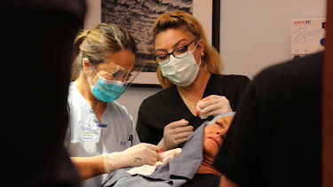 00:25: Dr. Pimple Popper (S1 E6) (S1) | TLC | 4/17 2026