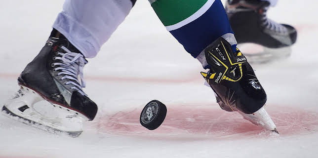 23:00: Sportsmagasin | Viasat Sport 2 | 10/30 2025