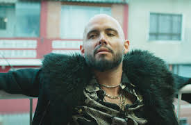 Miss Adrenaline: A Tale of Twins: Avsnitt 30