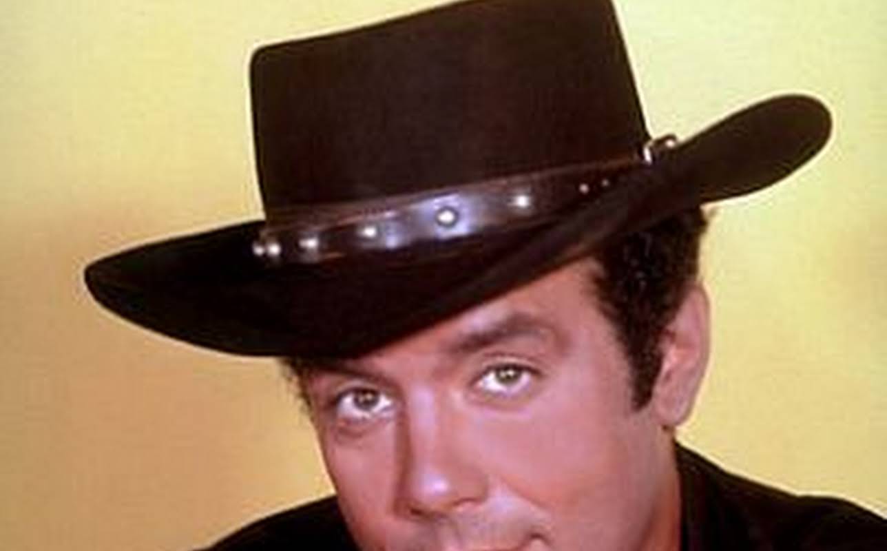 Pernell Roberts