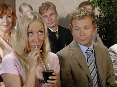 04:00: Die dreisten Drei - Die Comedy-WG | Sat1 | 7/25 2026