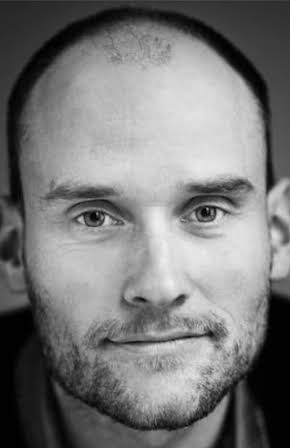 Frederik Meldal Nørgaard as Director