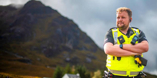 2:15 AM: Highland Cops (S3) | BBC Two | 12/6 2025