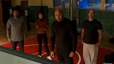 01:00: NCIS: Los Angeles (S13 E13) (S13) | TV3 | 5/15 2026