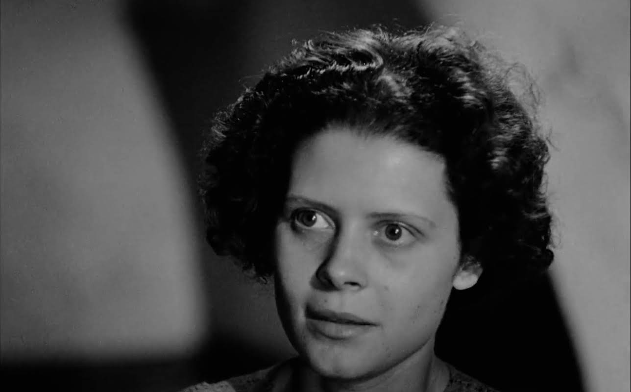 Lianella Carell