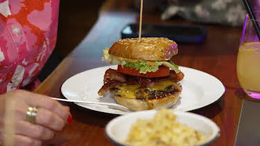 02:00: Die Nordreportage: Hamburgs leckerste Hamburger | Radio Bremen | 8/12 2026
