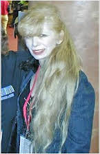 Pauline Newstone som 