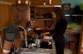 Xploration Earth 2050: Futuristic Urban Living