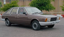 Bangers & Cash (S11 E4)