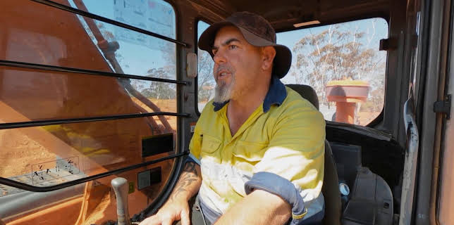 18:00: Guldjägarna i Australien (S9 E18) (S9) | TV10 | 2/21 2026