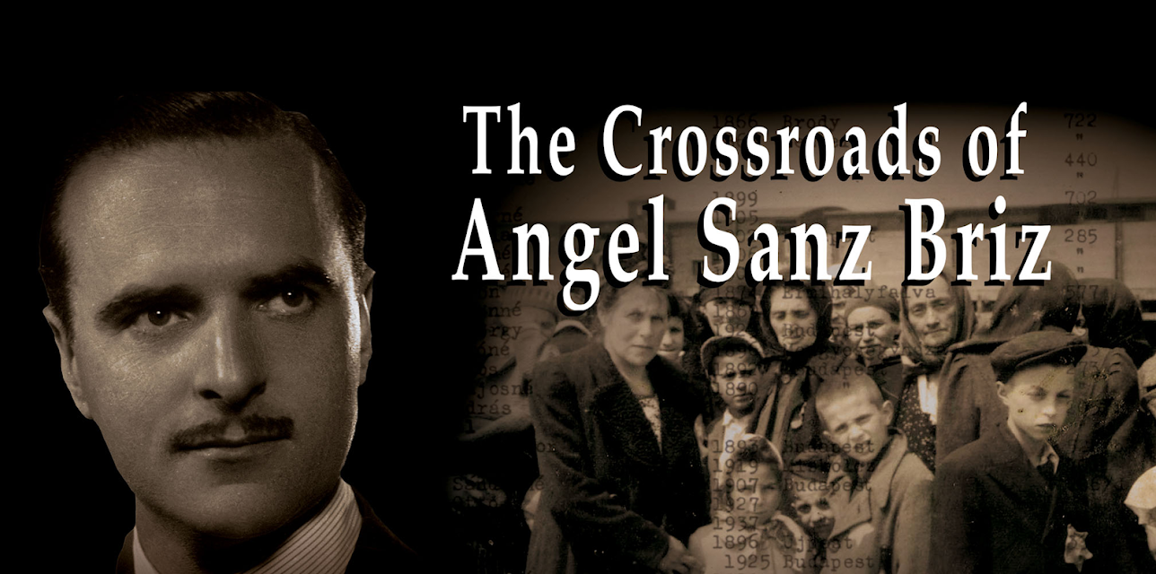 The Crossroads of Angel Sanz Briz (2017)
