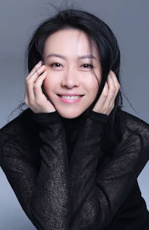 Lu Liu as Liang's Wife