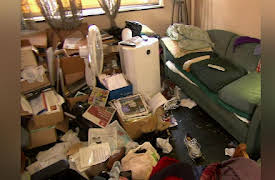 Hoarding: Buried Alive Season 1: Paralyzed by Clutter