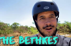 The Bethkes: Epic Hawaii: Following The Path