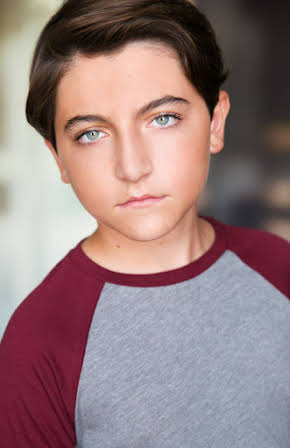 Armen Nahapetian as 