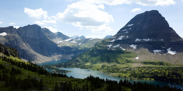 04:50: Im Zauber der Wildnis - Die Krone Nordamerikas: Der Waterton-Glacier-Friedenspark | 3SAT | 12/28 2025