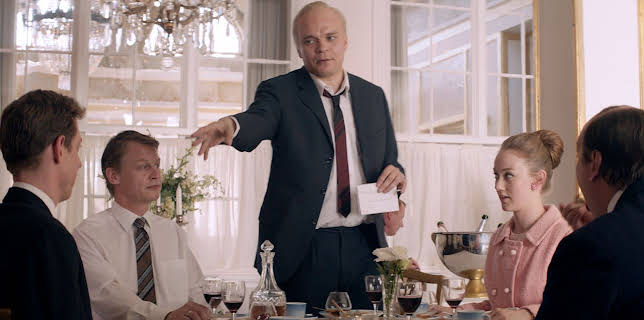 Spies & Glistrup (2013)