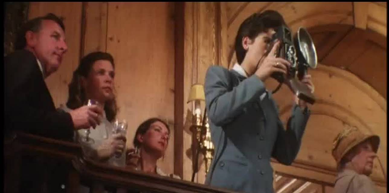 The Mirror Crack'd (1981)