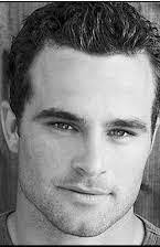 Jeffrey J. Dashnaw als Motorcycle Cop