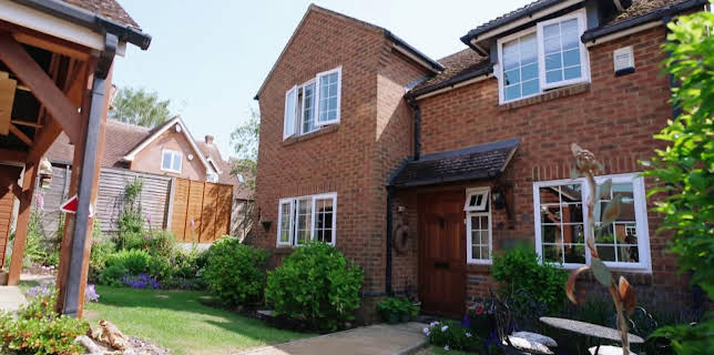 08:45: En plats på landet (S31 E30) (S31) | TV8 | 2/13 2026