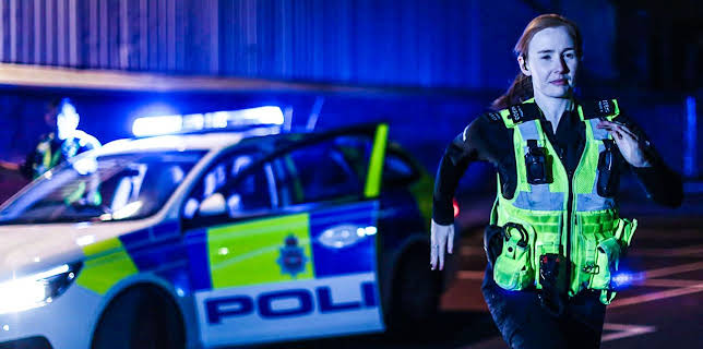 10:00 PM: 999: Police Hour of Duty (S1 E3) (S1) | Paramount | 12/9 2025