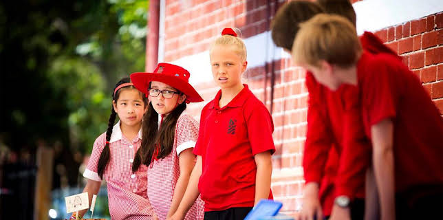 4:20 PM: Little Lunch (S1) | CBBC | 11/12 2025