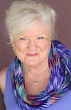 Terrie Snell as Aunt Leslie